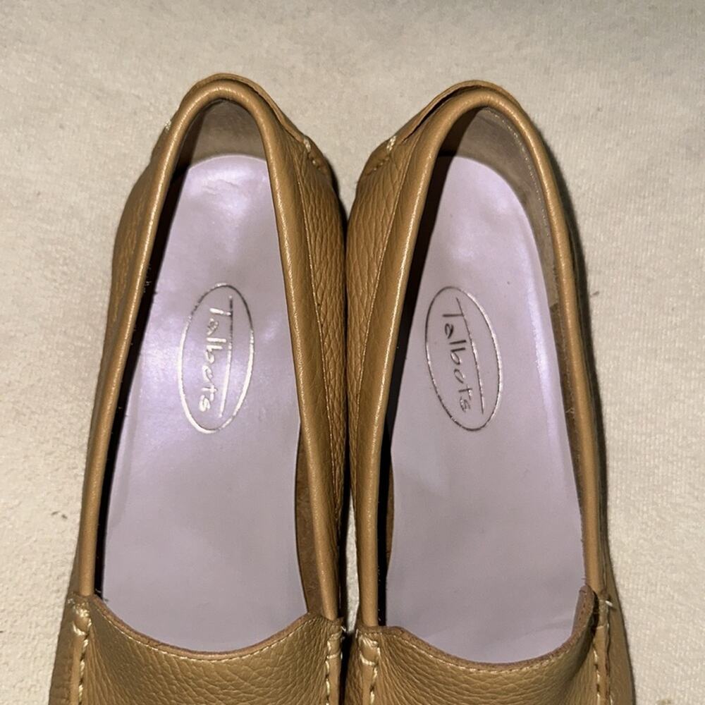 Talbots | tan driving shoe | size 6.5 M - Picture 2 of 10